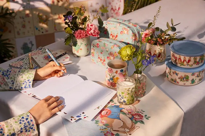 อบอุ่น ละมุนและสนุกสนานกับ Cath Kidston x Beatrix Peter Rabbit