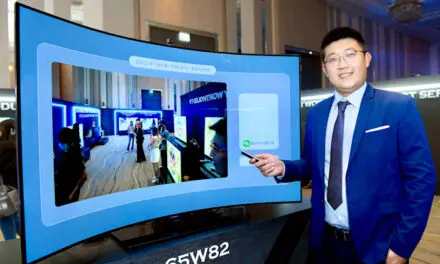 SKYWORTH เปิดตัวโทรทัศน์ OLED รุ่น W82 จอปรับโค้งหรือปรับตรงได้ รุ่นแรกในประเทศไทย