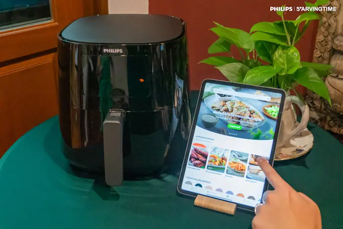 Philips Airfryer Connected หม้อทอดสุดล้ำใหม่ล่าสุด เครื่องแรกของฟิลิปส์ที่สั่งทำเมนูผ่านมือถือ สะดวกกว่า ทำเมนูไหนก็ง่าย อร่อยดีต่อใจสบายต่อสุขภาพ