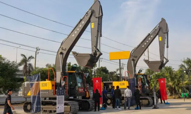 เปิดตัวรถขุดรุ่นใหม่ New Generation Volvo Excavator EC210 ที่แรกและที่เดียวในประเทศไทย