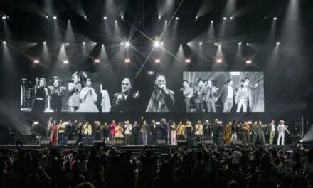 “พีธ พีระ” แท็กทีม 32+1 ศิลปินระดับตำนาน! เปิดไทม์แมชชีนระเบิดเวที “Hall of Friends Concert” ขนเพลงฮิตย้อนวัยสุดมัน!!!