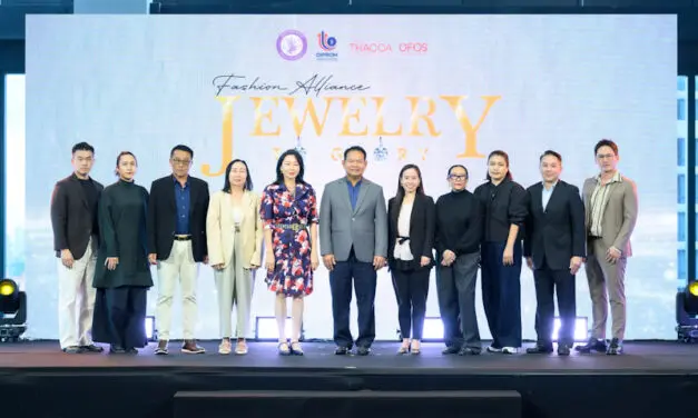 “ดีพร้อม” ปิดจ๊อบ แถลงผลงานการพัฒนาทักษะและพลังสร้างสรรค์ให้บุคลากร สาขาอัญมณีเครื่องประดับของไทย ด้วยกลไกซอฟต์พาวเวอร์ เติบโตต่อเนื่องในตลาดระดับสากล