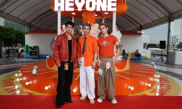 ไอคอนสยาม จับมือ HEYONE และ MORE THAN ARTS & TOYS เนรมิตดินแดนแสนสนุก “HEYDAY PLAYLAND” ยกทัพคาแรกเตอร์สุดน่ารักเปิด Pop-up Store ที่ใหญ่ที่สุดริมแม่น้ำเจ้าพระยา พร้อมจัดเต็มเซอร์ไพรส์สุดพิเศษ ตั้งแต่วันนี้ – 9 ต.ค.นี้