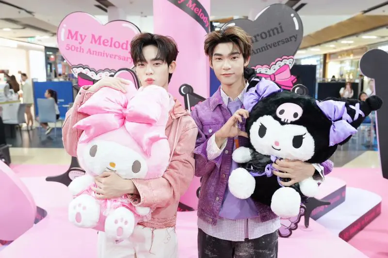 “CENTRAL SANRIO CHARACTERS FAIR 2025” แท็กทีมคู่จิ้นมาแรง ‘ตี๋ตี๋ – วันพิชิต และ ป๋อ – ศุภการ’ ร่วมฉลองครบรอบ 2 คาแรกเตอร์ดัง ‘MY MELODY – KUROMI 50TH & 20TH ANNIVERSARIES’