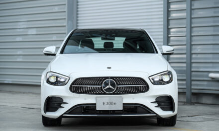 โฉมใหม่ “Mercedes-Benz The new E-Class” มาพร้อมดีไซน์สุดโฉบเฉี่ยว