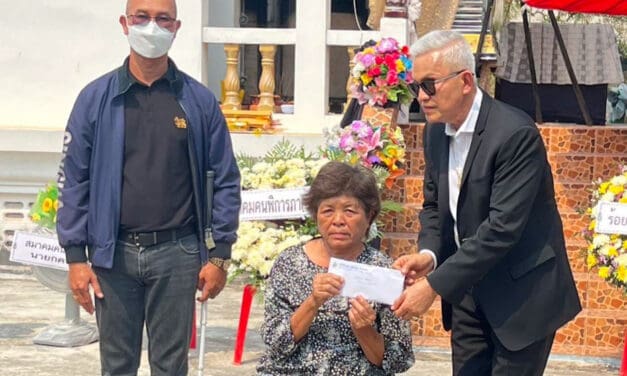 ปธ.สมาพันธ์ค้าสลากฯ กระทุ้งรัฐ ต้องรออีกกี่ศพ หลังหนุ่มพิการค้าสลากเครียดโดนตัดโควต้า ผูกคอตาย