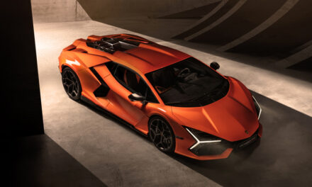 Lamborghini Revuelto ปรากฏการณ์ใหม่แห่งรถยนต์ซูเปอร์สปอร์ต ระบบไฟฟ้าปลั๊กอินไฮบริดเครื่องยนต์ V12 สมรรถนะสูงรุ่นแรกของโลก