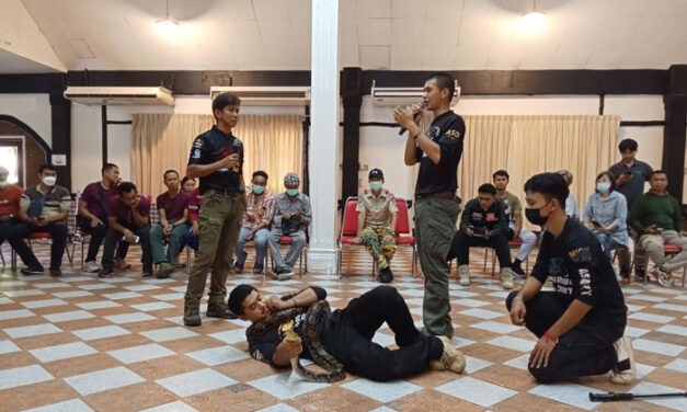 เรียนรู้ ที่จะอยู่ด้วยกัน อย่างเป็นมิตร โดยทีมอสรพิษวิทยา ร่วมกับสมาคมการท่องเที่ยวเขาใหญ่