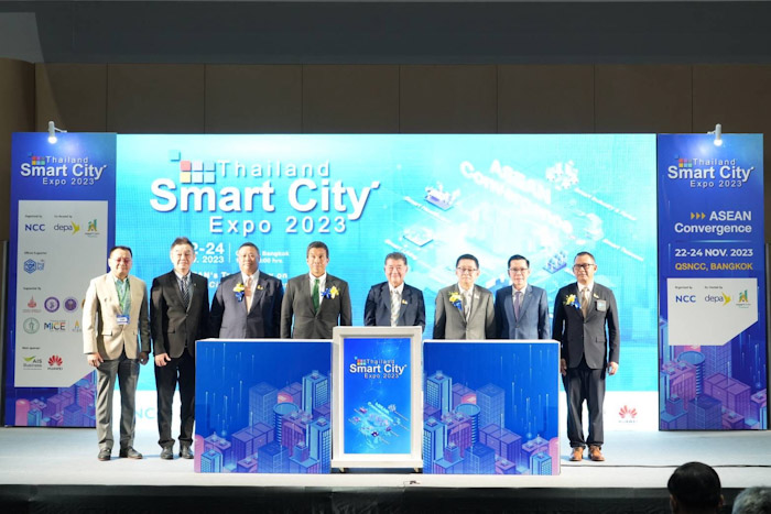 กระทรวงดีอี – ดีป้า เปิดงาน Thailand Smart City Expo 2023 มหกรรมแสดงเทคโนโลยีนวัตกรรมดิจิทัลด้านการพัฒนาเมืองอัจฉริยะระดับนานาชาติ พร้อมมอบรางวัลเจ้าของผลงานด้านการประยุกต์ใช้ดิจิทัลเพื่อการพัฒนาเมืองอัจฉริยะ