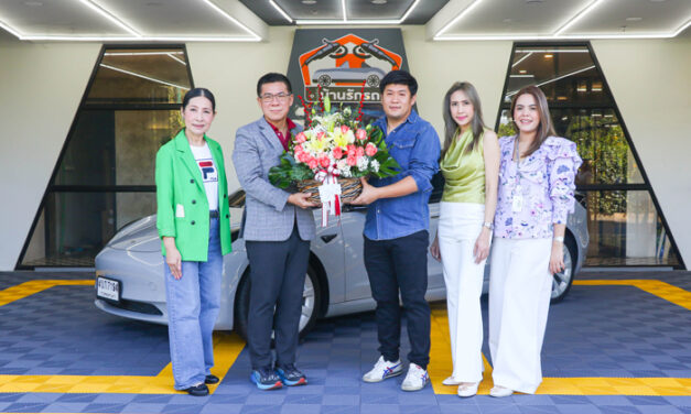 เดอะไนน์ เซ็นเตอร์ ติวานนท์ ต้อนรับ บ้านรักรถ เปิดสาขาที่ 5