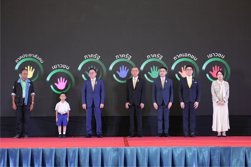 ดร.เฉลิมชัย เปิดงานวันสิ่งแวดล้อมไทย และวัน ทสม. แห่งชาติ ปี 2567 นำเสนอผลการประชุม COP29 มุ่งยกระดับความร่วมมือภาครัฐ-เอกชน-ประชาสังคม แก้ไขปัญหาโลกเดือด สู่เป้าหมายระดับโลก