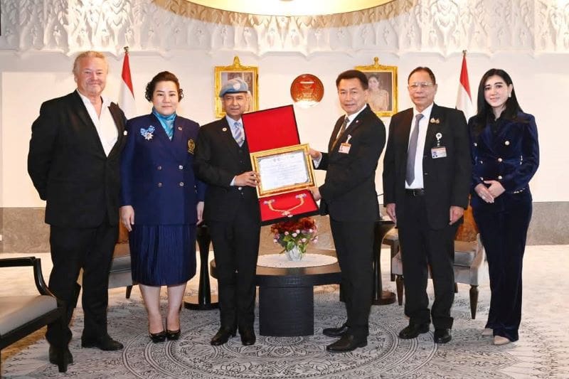 His Excellency Wan Muhammad Nor Matha, Speaker of the National Assembly, assigned the First Deputy Speaker of the House of Representatives to officially welcome the President of the United Peace Keepers Federal Council (UNPKFC) and their delegation on the occasion of their visit to Thailand to attend the Global Leadership Summit 2024 (GLS2024).