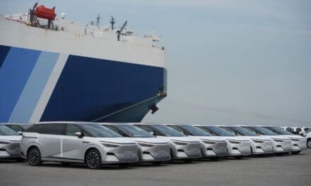 XPENG X9 พวงมาลัยขวาลอตแรกของโลก ถึงประเทศไทยแล้ว! พร้อมประกาศราคาจำหน่ายอย่างเป็นทางการ 2,749,000 บาท