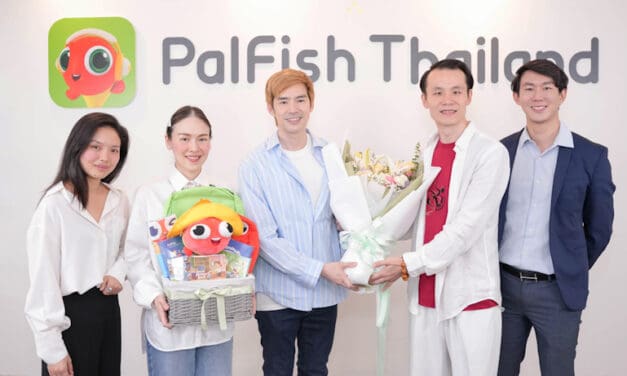 PalFish เปิดตัวครอบครัวพรีเซนเตอร์สุดอบอุ่น “บีม-ออย” ควงคู่ฝาแฝด “น้องธีร์-น้องพีร์” จุดประกายการเรียนอังกฤษให้เด็กไทย พูดอังกฤษได้จริง!