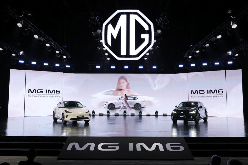 เอ็มจี เปิดวิสัยทัศน์ขึ้น ท็อป 5 ในทศวรรษที่ 2 พร้อมเปิดตัว NEW MG IM6 ชาร์จไว ฟังก์ชันครบ แรงสุดในรุ่น รับประกันแบตเตอรี่ Lifetime Warranty
