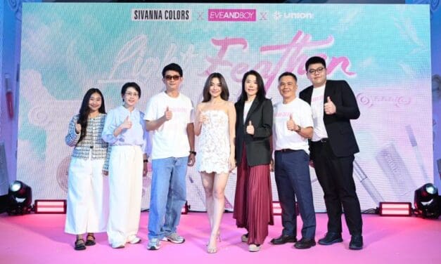 SIVANNA COLORS LIGHT FEATHER COLLECTION เสิร์ฟเมคอัพเทรนด์ใหม่ เบาบาง ติดทนนาน แค่ทัชก็มั่นใจได้ทั้งวัน