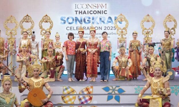 ประชาชนล้นหลาม!! งานมหาสงกรานต์ไอคอนสยาม ชมขบวนแห่นางสงกรานต์อลังการริมแม่น้ำเจ้าพระยา “ICONSIAM THAICONIC SONGKRAN CELEBRATION 2025” วันนี้ – 16 เม.ย.นี้
