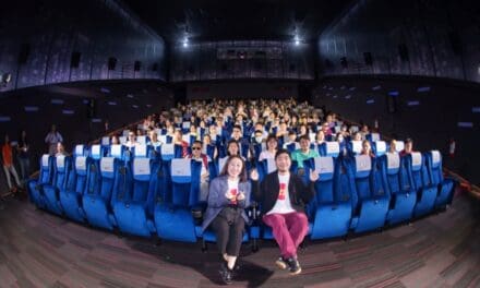 เอส เอฟ ร่วมฉลอง “ซองแดงแต่งผี” ก้าวสู่ 100 ล้าน จัดรอบพิเศษพาคนพิการทางการเห็นดูหนังผ่านแอป “PANNANA”