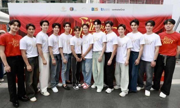“ไม้เอก–ต้า” เสิร์ฟโมเมนต์หวานสะเทือนด้อม บวงสรวง “การโต้กลับของซินแส” ไลฟ์สดเสิร์ฟถึงแดนมังกร