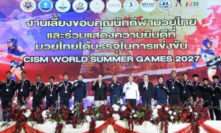 ชื่นมื่น! ‘สรวงศ์-สุทิน’ จัดฉลองชัยทัพนักกีฬามวยไทยทหาร ยินดีบรรจุกีฬาทหารโลก