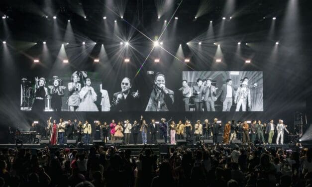 “พีธ พีระ” แท็กทีม 32+1 ศิลปินระดับตำนาน! เปิดไทม์แมชชีนระเบิดเวที “Hall of Friends Concert” ขนเพลงฮิตย้อนวัยสุดมัน!!!