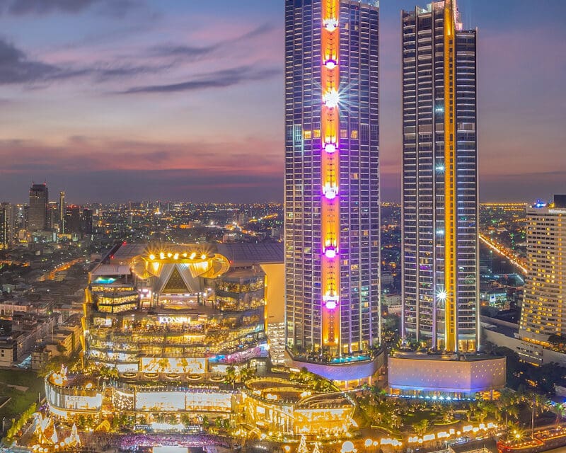 ไอคอนสยาม ตัวแทนเพียงหนึ่งเดียวจากไทย และหนึ่งในสองจากเอเชีย เข้าชิงรางวัลสุดยอดโครงการค้าปลีกของโลกในรอบ 30 ปี “Most Influential Retail Property Project of the Past 30 Years” บนเวที MAPIC Awards 2025 ชวนคนไทยร่วมสร้างประวัติศาสตร์ โหวตคว้าชัย สร้างชื่อไทยให้ดังก้องโลก