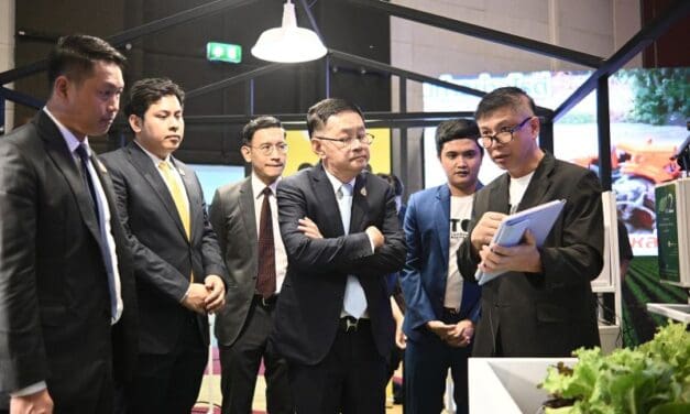 รองนายกฯ ประเสริฐ มอบรางวัลผู้ชนะจากกิจกรรม Final Pitching ในโครงการ OTOD#2 หนุนกลุ่มชุมชน – ธุรกิจชุมชนใช้เทคโนโลยีดิจิทัล ดันเกษตรไทยสู่ ‘เกษตรอัจฉริยะ’