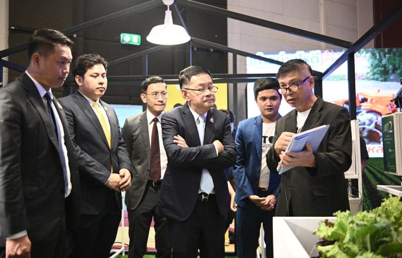 รองนายกฯ ประเสริฐ มอบรางวัลผู้ชนะจากกิจกรรม Final Pitching ในโครงการ OTOD#2 หนุนกลุ่มชุมชน – ธุรกิจชุมชนใช้เทคโนโลยีดิจิทัล ดันเกษตรไทยสู่ ‘เกษตรอัจฉริยะ’