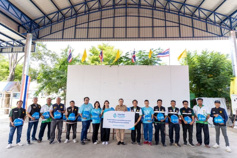 กรุงเทพประกันชีวิต ลงพื้นที่ช่วยเหลือผู้ประสบอุทกภัย ใส่ใจผู้ประสบภัย มอบถุงยังชีพบรรเทาความเดือดร้อน ในจังหวัดพระนครศรีอยุธยา นครสวรรค์ และชัยนาท