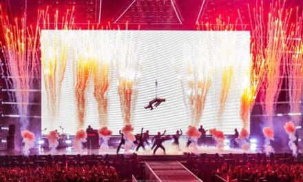 “แจ็คสัน หวัง” คืนบัลลังก์อย่างยิ่งใหญ่! โชว์ท็อปฟอร์ม “MAGICMAN 2” เดือด!! สมมงเปิดเวิลด์ทัวร์ที่กรุงเทพฯ