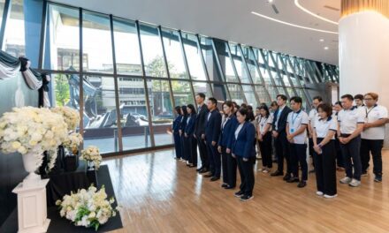 กรุงเทพประกันชีวิต จัดพิธีบำเพ็ญกุศล 100 วันอุทิศถวายแด่สมเด็จพระนางเจ้าสิริกิติ์ พระบรมราชินีนาถ พระบรมราชชนนีพันปีหลวง น้อมรำลึกในพระมหากรุณาธิคุณ