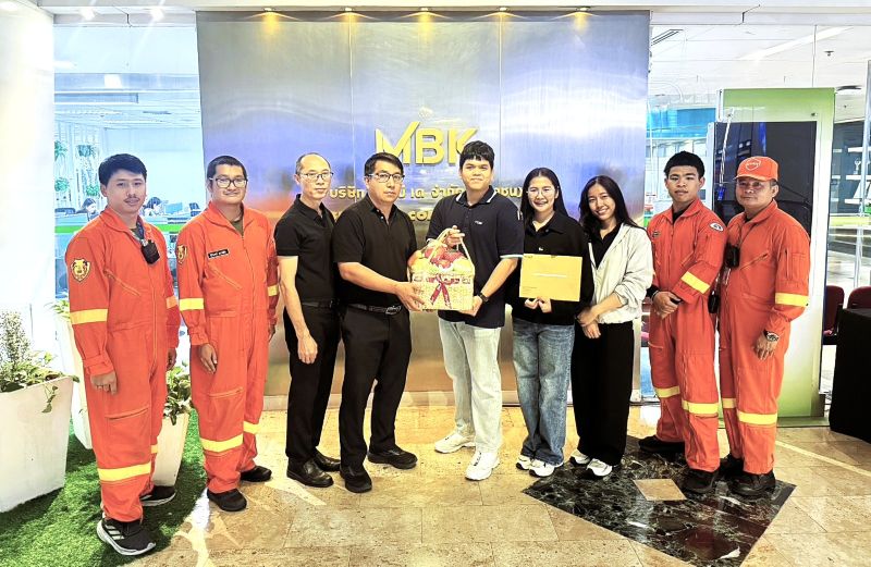 จิตอาสาผู้กล้า เจ้าหน้าที่ Fireman MBK ร่วมช่วยระงับเหตุเพลิงไหม้โรงงานไทยออพติคอล
