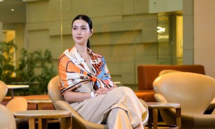บำรุงราษฎร์ยกระดับประสบการณ์การบริบาล มอบผ้าคลุมไหล่ดีไซน์พิเศษ สะท้อนแนวคิด “Because Every Detail of Your Comfort Matters”