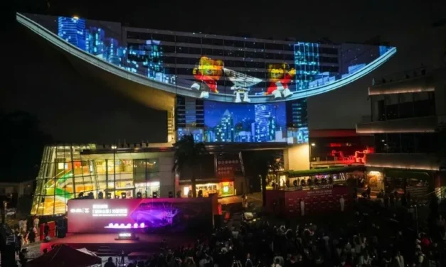 Hong Kong After Dark: ชวนเอ็นจอย 5 กิจกรรมยามค่ำคืนสำหรับทริปซัมเมอร์ในฮ่องกง
