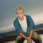 Hudson Stone ศิลปินดาวรุ่งมาแรงจาก Hollywood Records ปล่อยซิงเกิลเดบิวต์ “Overthinker”
