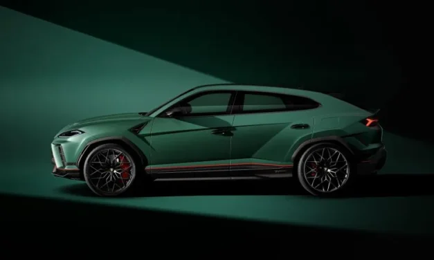 Lamborghini Urus SE Performante จุดสูงสุดแห่งยนตรกรรมซูเปอร์เอสยูวี ร่วมสัมผัส Urus ที่เร็วที่สุดเท่าที่เคยมีมา กับนิยามบทใหม่แห่งซูเปอร์เอสยูวี