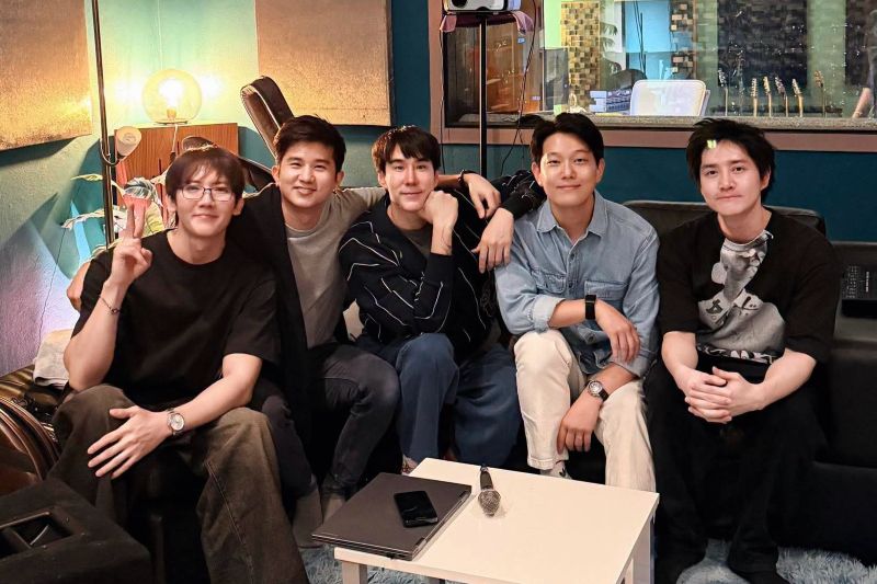 บอยแบนด์ในตำนานชาวกามิฯ KENTA – TOMO – POPPY – KOEN – JONGBAE รวมตัวซ้อมคอนเสิร์ตเพื่อโชว์ใหญ่ในรอบ 3 ปี!