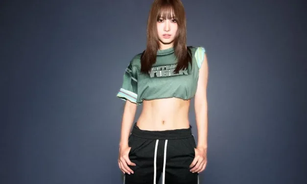 Onitsuka Tiger เปิดตัวภาพแคมเปญคอลเล็กชั่น DENIVITA ร่วมกับแบรนด์แอมบาสเดอร์ MOMO วง TWICE