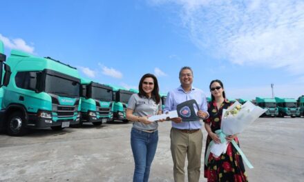 แมคแอนดริว แอนด์ พาร์ทเนอร์ ขยายธุรกิจรุกโลจิสติกส์ ล่าสุดจับมือสแกนเนียรับรถ Scania Super Euro5 ล็อตใหญ่ 40 คัน พุ่งเป้า Green Logistics เต็มตัว ดันรายได้โต 3,000 ล้าน