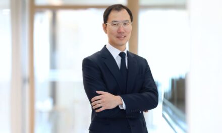 กรุงเทพประกันชีวิต เดินหน้าออกผลิตภัณฑ์ตอบโจทย์ชีวิตดี เปิดตัวประกันสะสมทรัพย์ใหม่ “บีแอลเอ เซฟวิ่ง 168” และ “บีแอลเอ เซฟวิ่ง แอนด์ แคร์ 168” เชื่อมการวางแผนการเงินกับการดูแลสุขภาพ รับสังคม Longevity