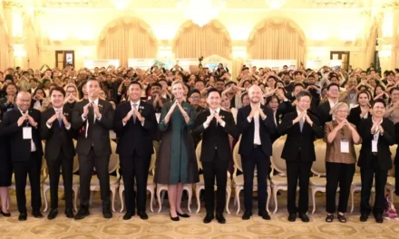 “ยศชนัน“ เปิดงาน Collective Housing Award 2026 เสนอไทยเป็นศูนย์กลางเรียนรู้ “บ้านชุมชน“ จับมือ UN Habitat มอบรางวัล 87 ชุมชนเข้มแข็งทั่วเอเชีย