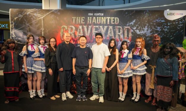 เอ็ม บี เค เซ็นเตอร์ จับมือ สามเศียร และ BNK48 ปลุกตำนานละครผีไทยสู่บ้านผีสิงสุดสมจริง ขนหัวลุกต้อนรับฮาโลวีนใน MBK Center – THE HAUNTED GRAVEYARD